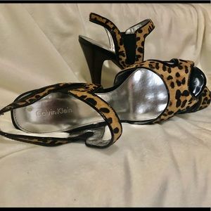 Calvin Klein size 9 Animal Print heel sandals